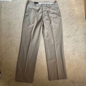 Tan brown pinstripe Banana Republic tailored slacks 33/32